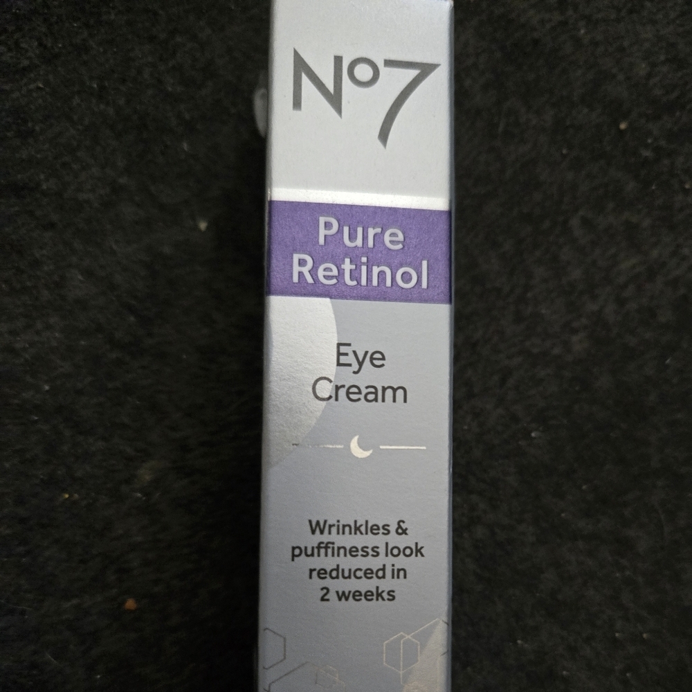 No7 Pure Retinol Eye Cream 15ml